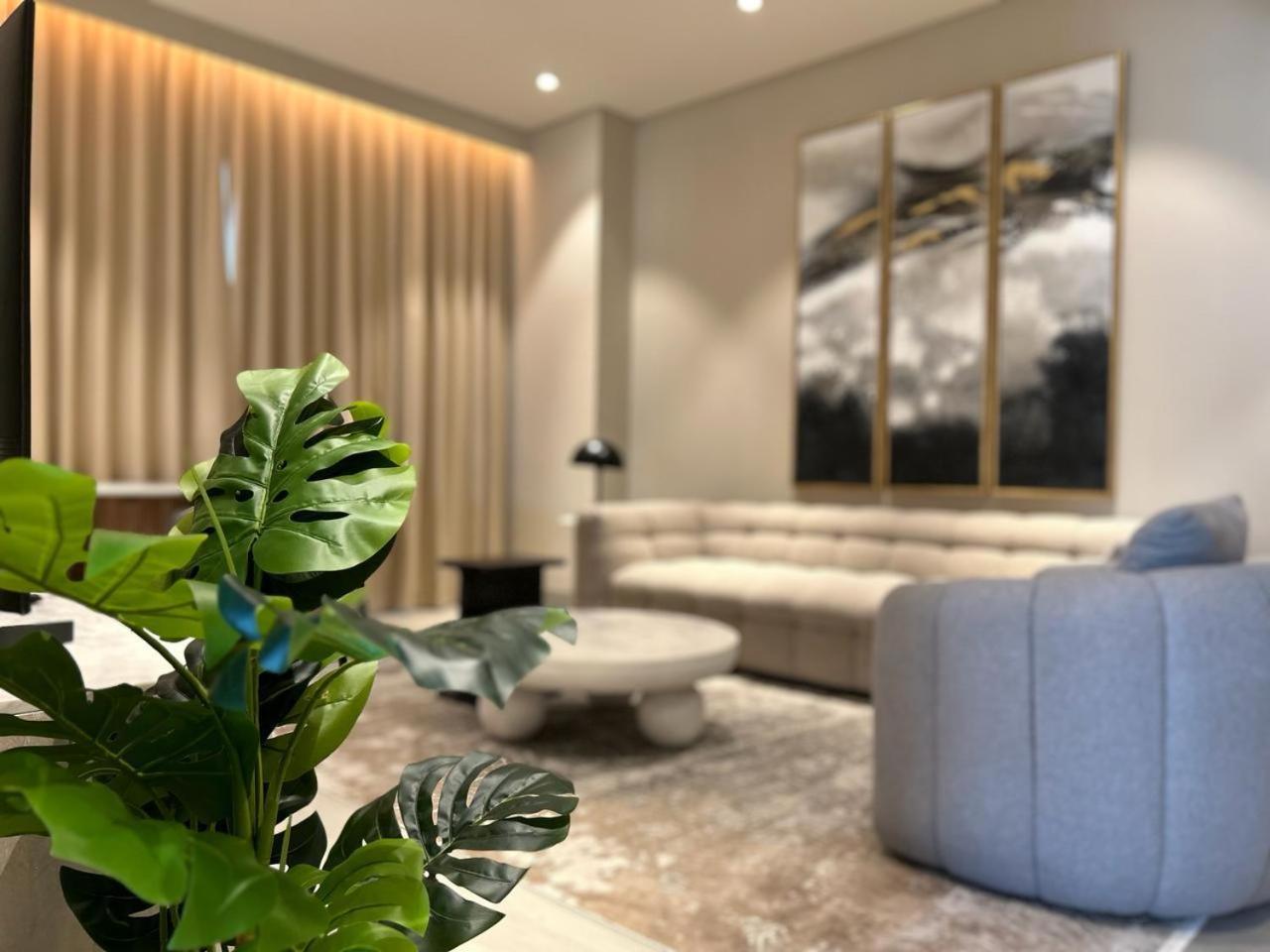 Dubai Marina Walk Gem Modern Apartments With Pool & Gym Access, Steps To Beach & Metro Managed By Sunnyhomes Extérieur photo
