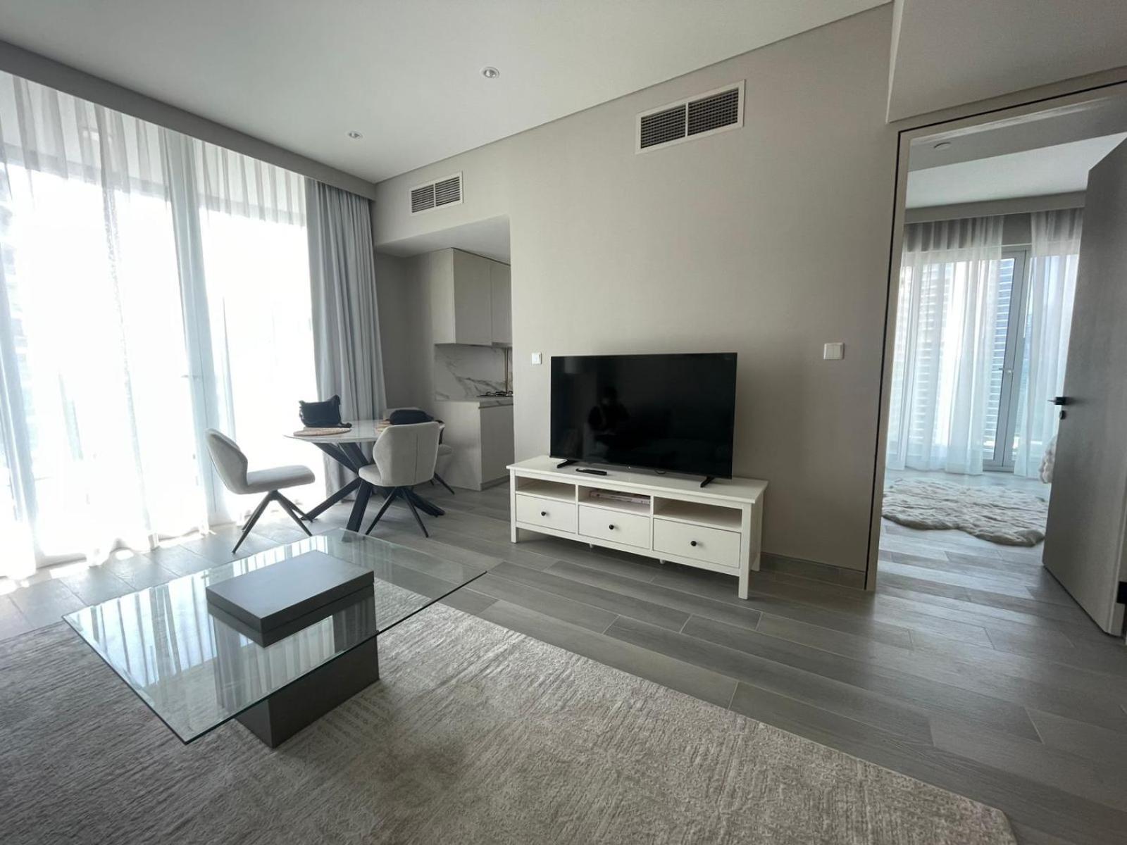 Dubai Marina Walk Gem Modern Apartments With Pool & Gym Access, Steps To Beach & Metro Managed By Sunnyhomes Extérieur photo